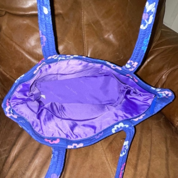 NWOT Vera Bradley Retired Ellie Flowers Tote - Blue with Pink & Purple Floral - Picture 7 of 7